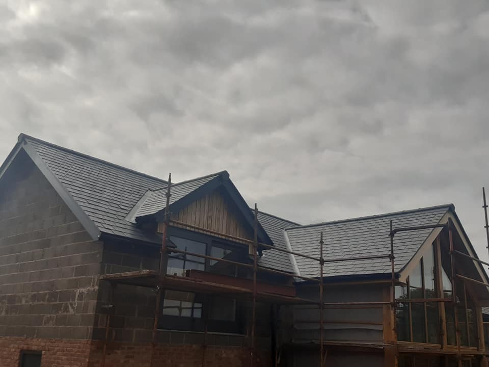 Roof and fascia work